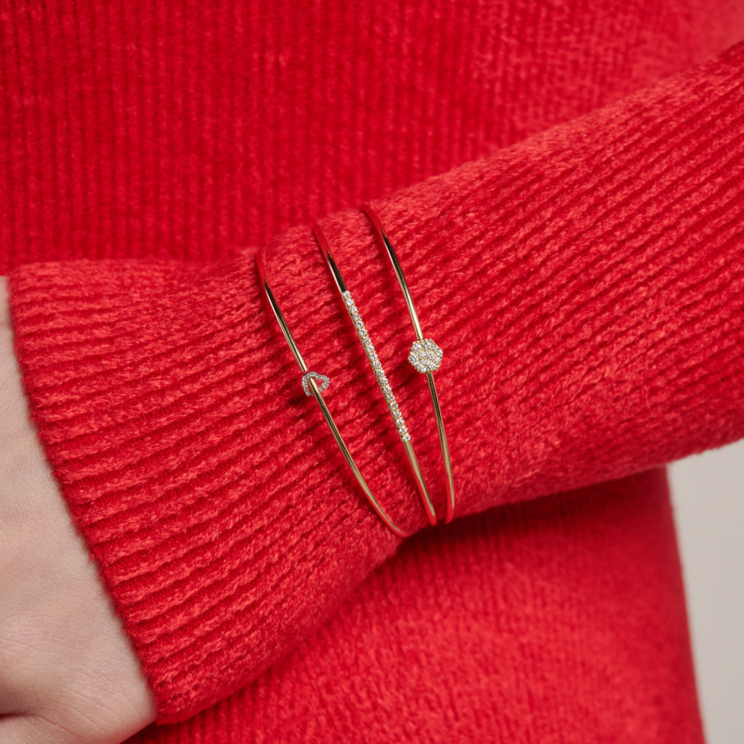 Heart-shaped Bangle