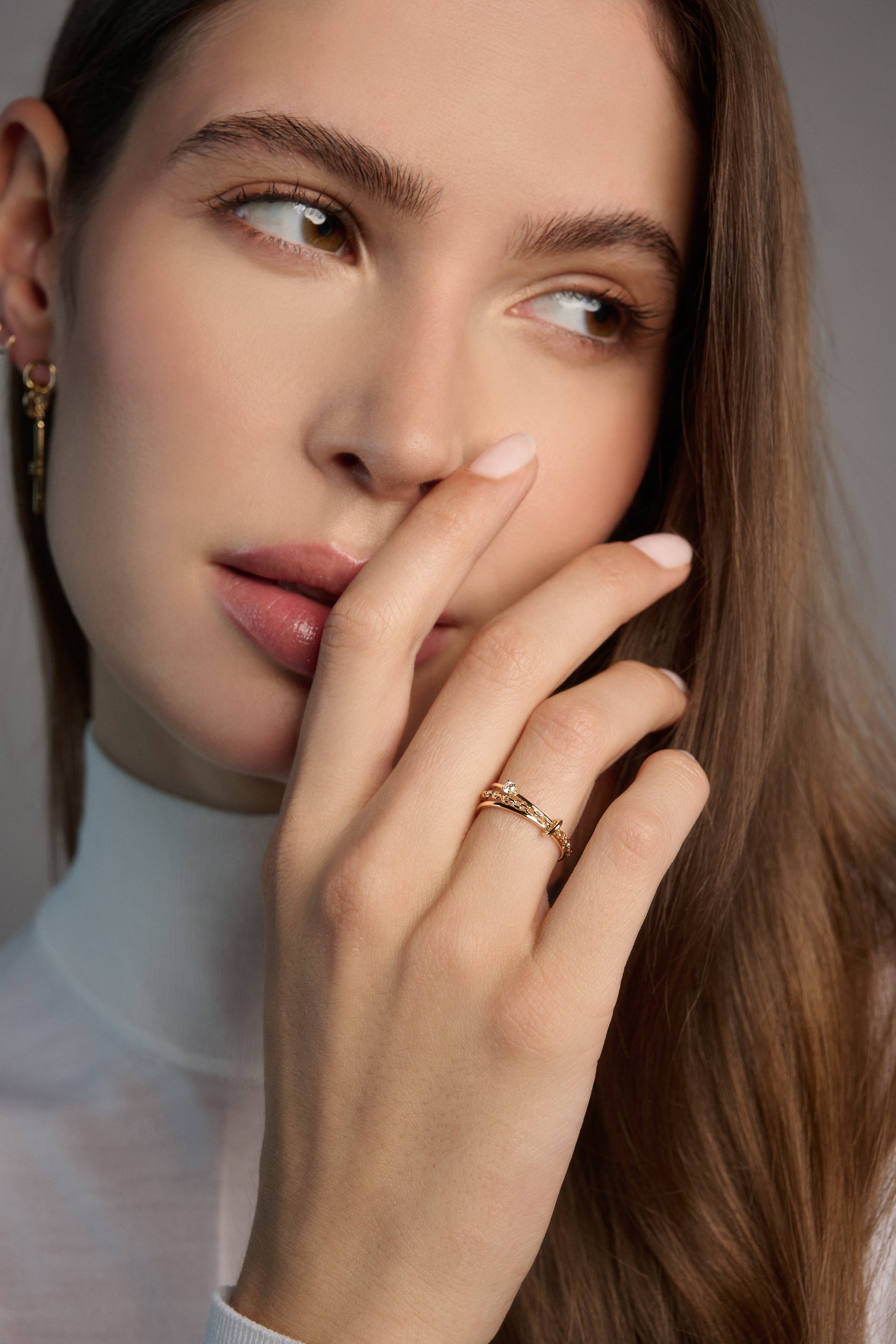 Circle Solitaire Y Ring