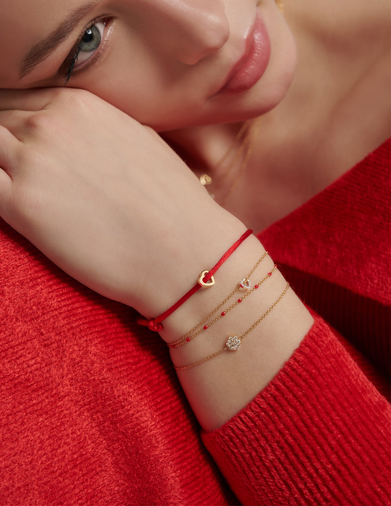 Con Amore Y Red Ribbon Bracelet